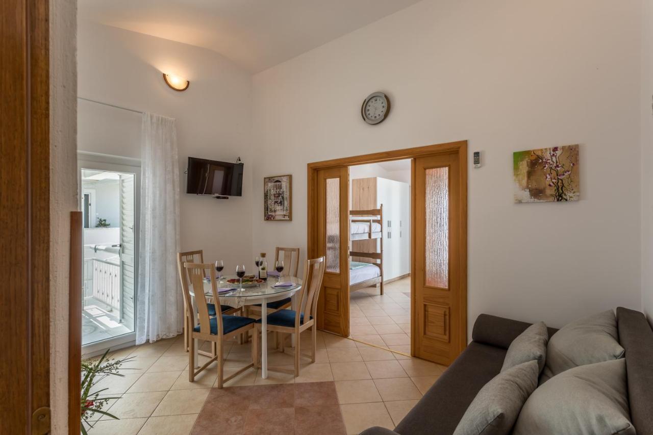 Apartments Drago Kovacic Omiš Kültér fotó